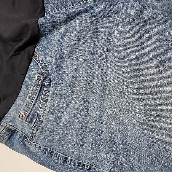 Signature by Levi Strauss & Co. Gold Label Women's Maternity Skinny Jeans - Picture 4 of 10